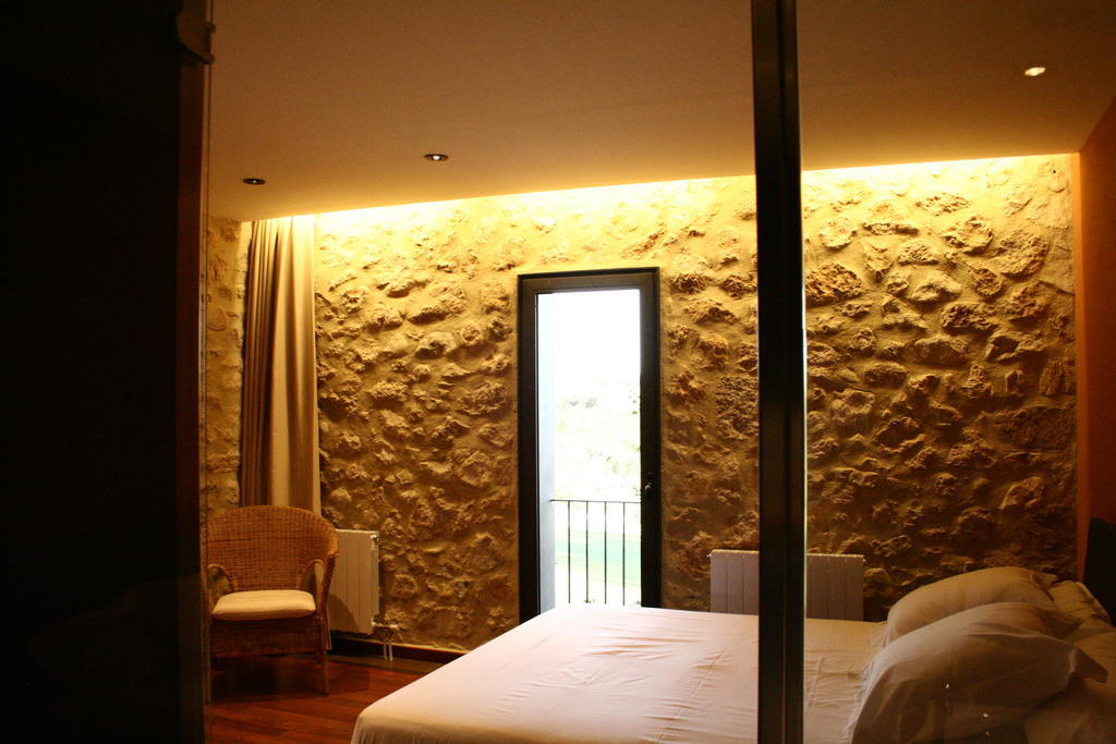 Hotel Mas Oliveres Pla De Palau Llers Bagian luar foto