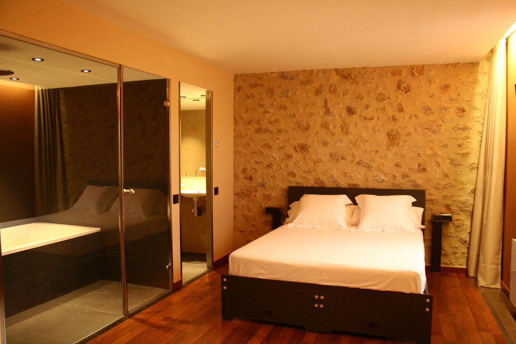 Hotel Mas Oliveres Pla De Palau Llers Ruang foto